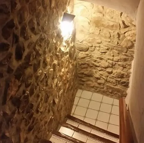 Gemuetliches Altstadthaus Am Kirchplatz In Calpe