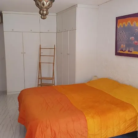 Gemütliches Altstadthaus Am Kirchplatz In * Calpe